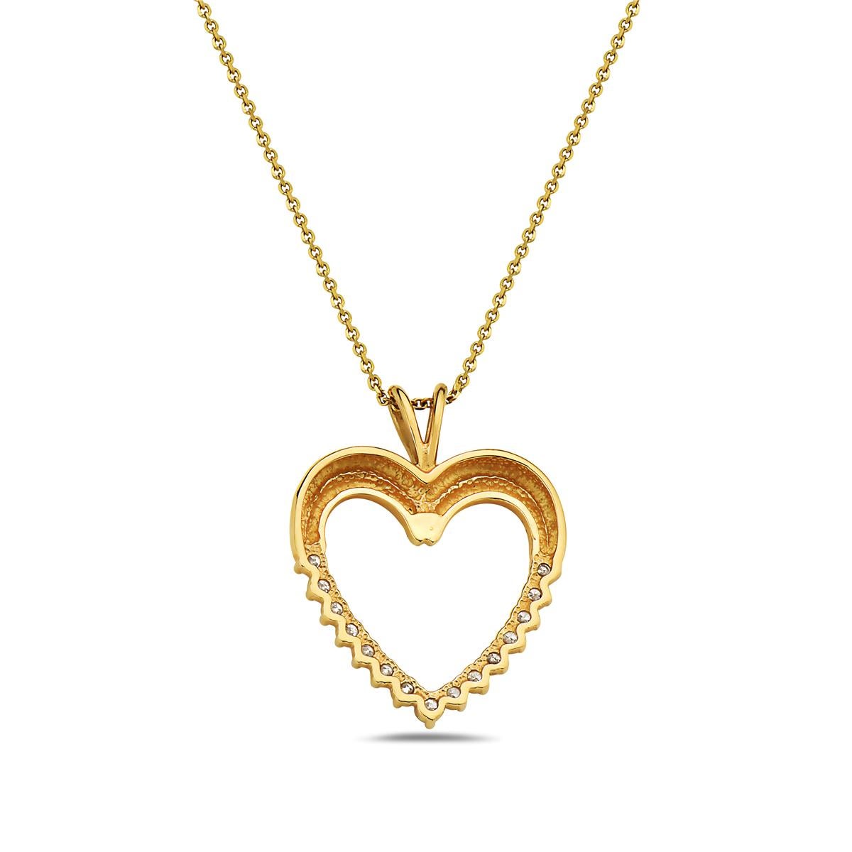 Taille ronde Pendentif cœur en or jaune 14 carats avec diamants en vente
