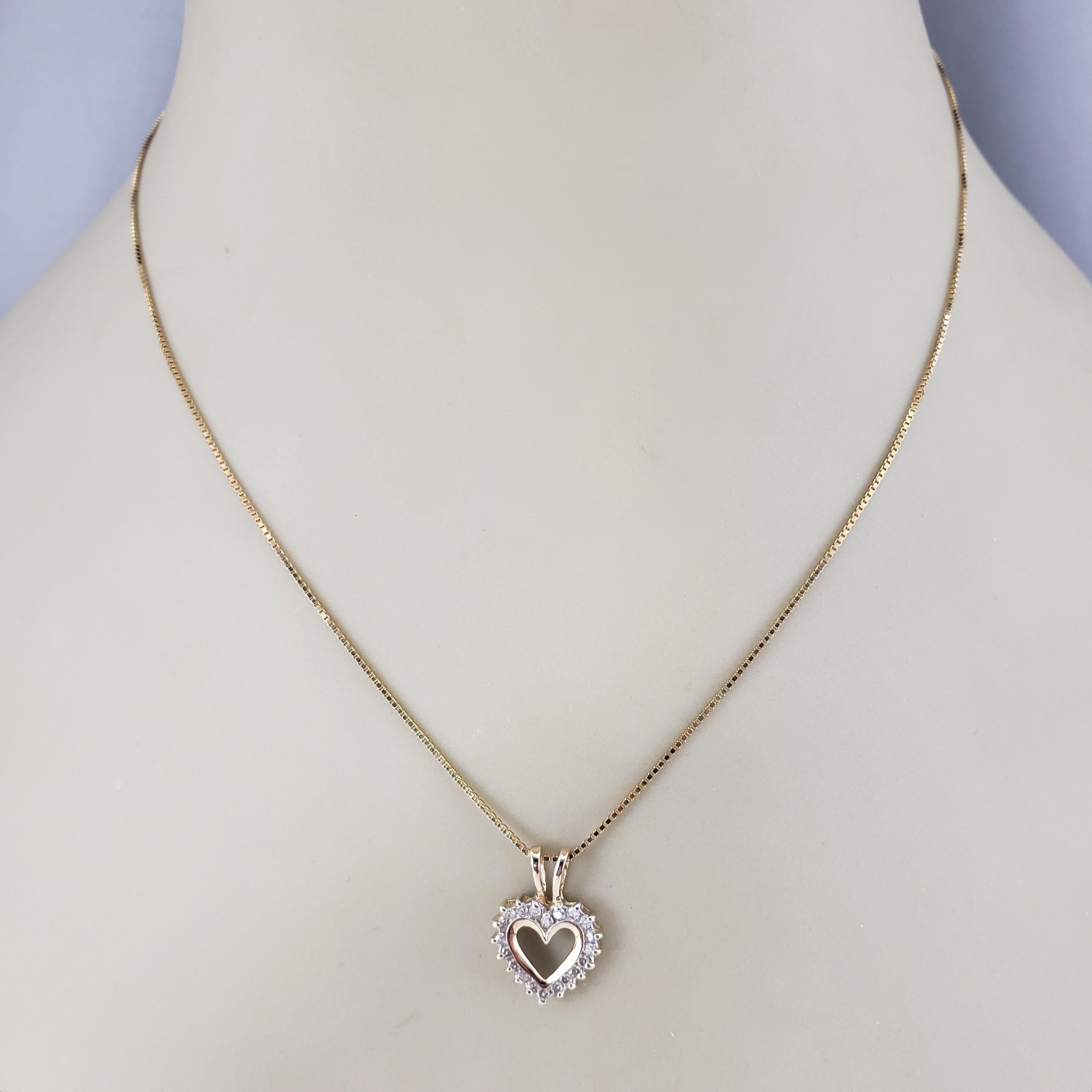 Collana con ciondolo a forma di cuore in oro giallo 14K #23194 in vendita 1