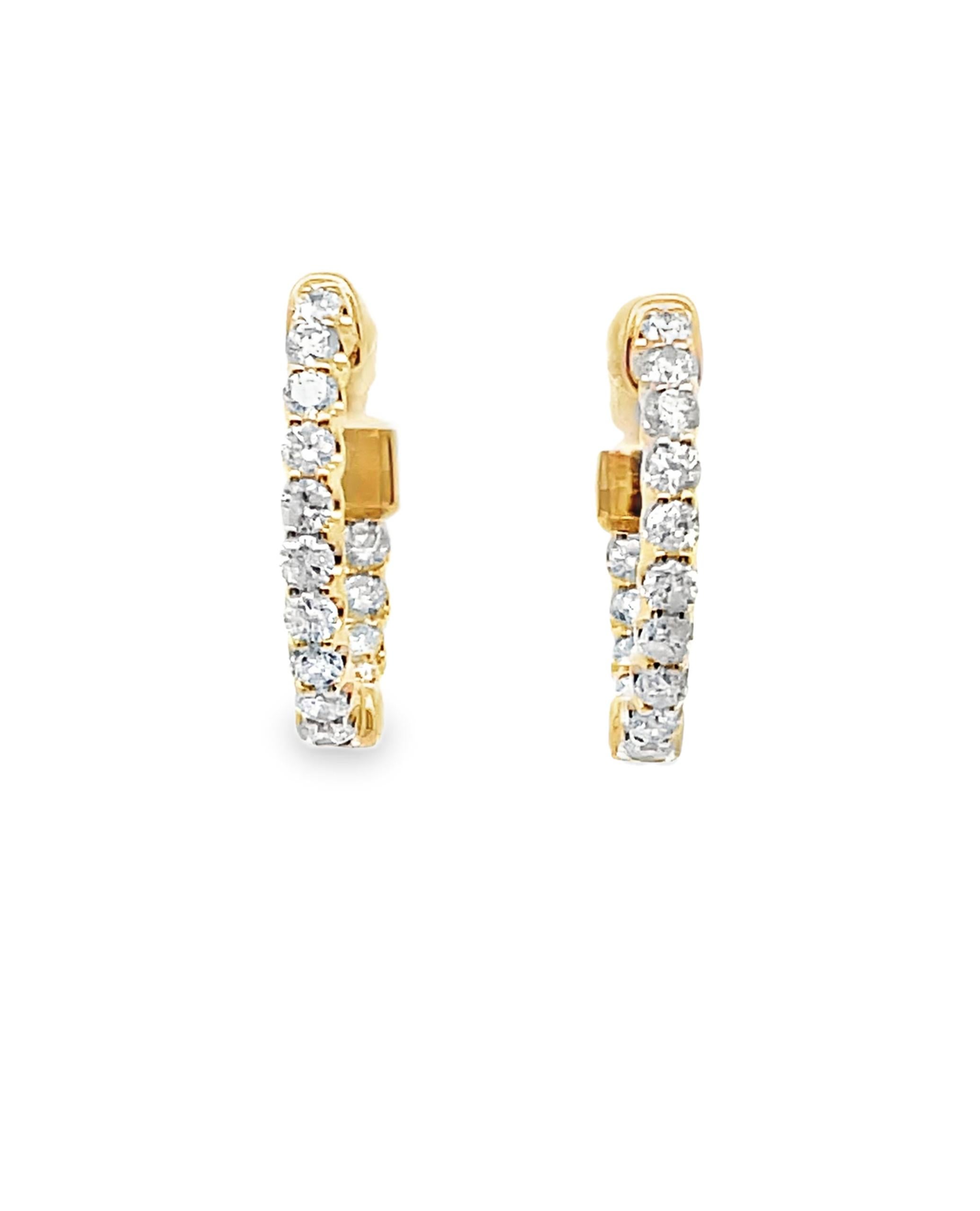 Contemporaneo 18 Millimeter Round Diamond Hoop Earrings in 14K Yellow Gold in vendita