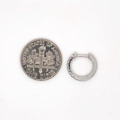 Pendientes Huggie de Diamantes de Oro Amarillo de 14k Pendientes de Oro de 14k Aros Pequeños en Forma de U