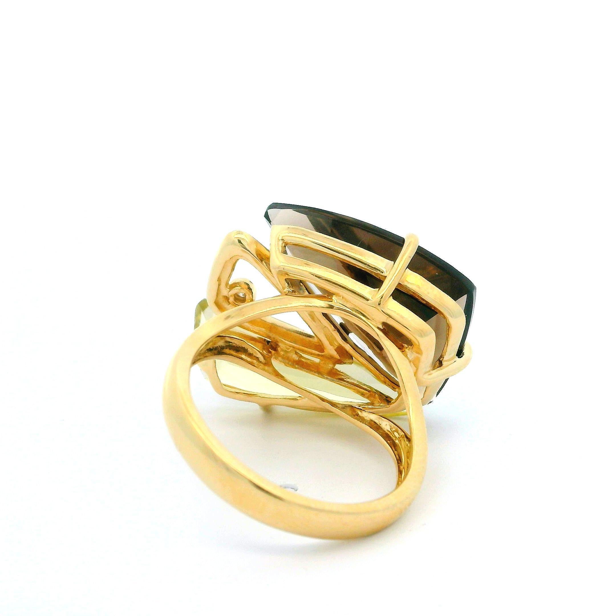 Round Cut 14k Yellow Gold Diamond Lemon & Smoky Quartz Modernist Handmade Cocktail Ring For Sale