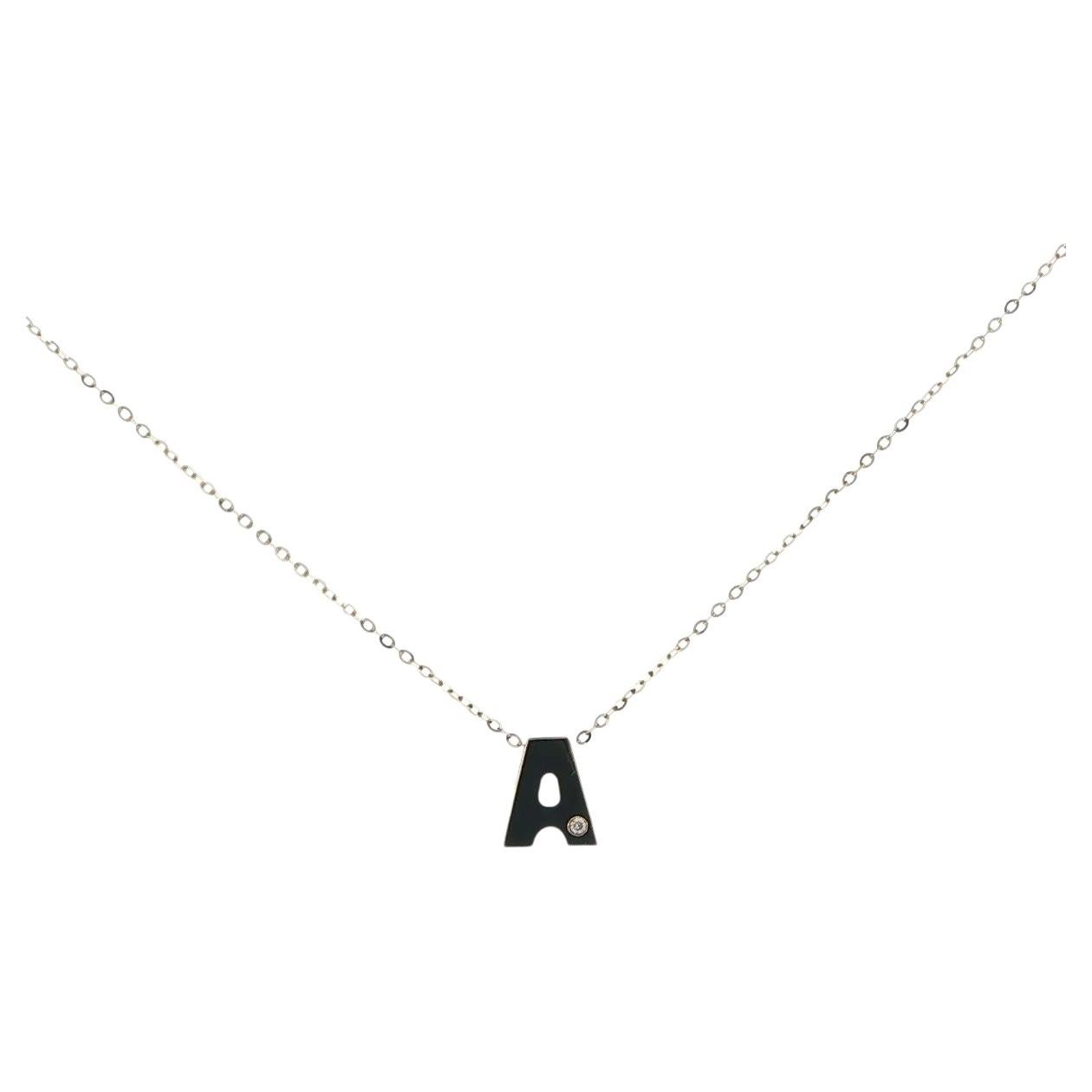 Collana con iniziale "A" in oro giallo 14 carati con diamanti