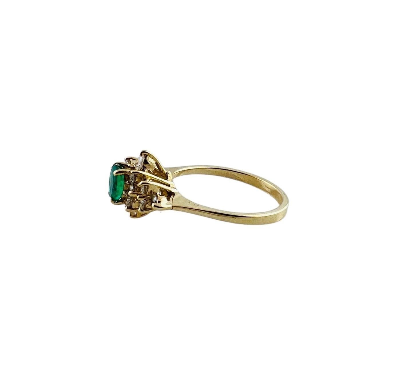 14K Gelbgold Diamant & natürlicher Smaragd Cluster-Ring Größe 6,5 #16501 im Angebot 4