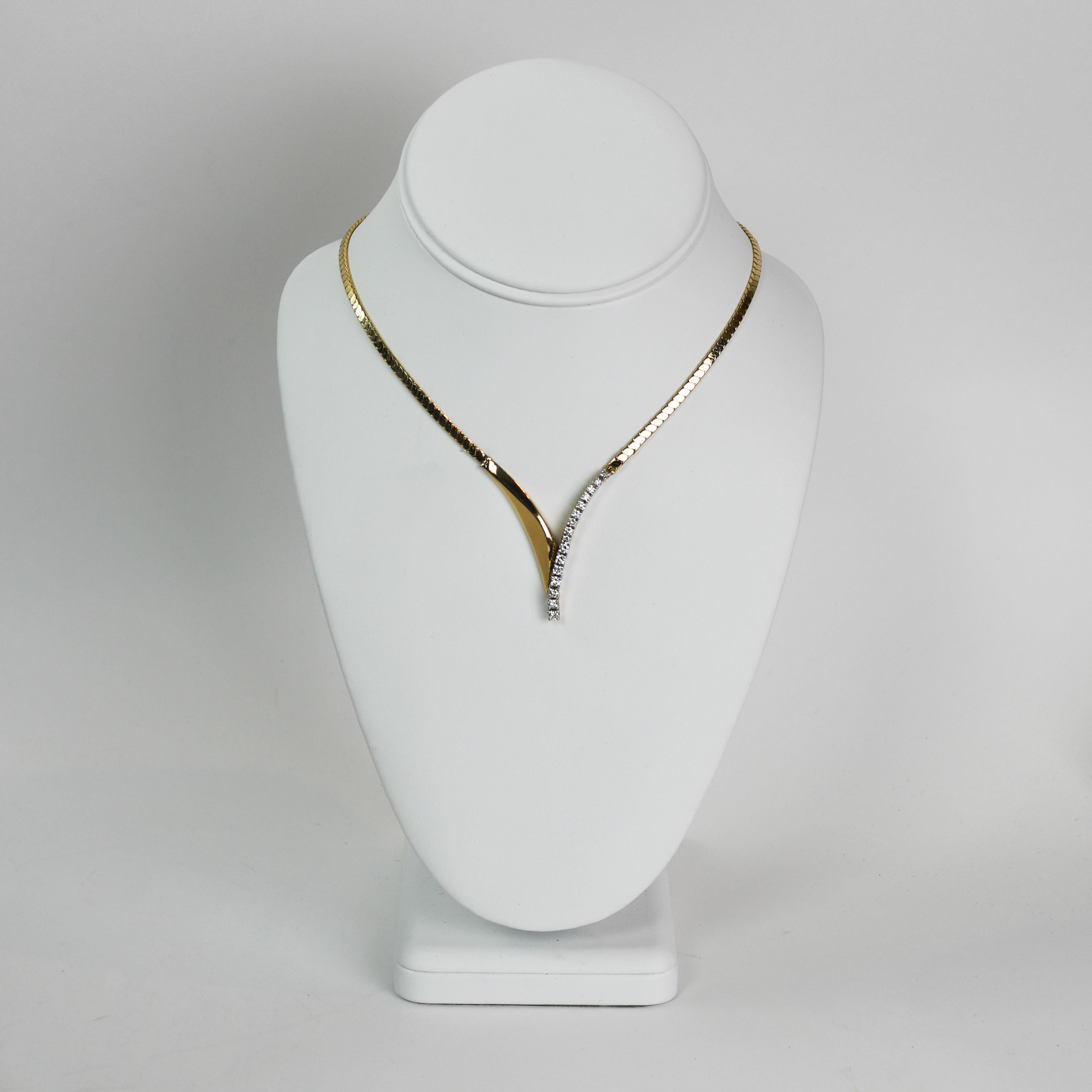 14K Yellow Gold Diamond Necklace 0.75ct In Excellent Condition For Sale In Laguna Beach, CA