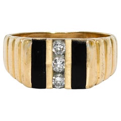 Vintage 14K Yellow Gold Diamond & Onyx Ring, 7.5gr, .25TDW