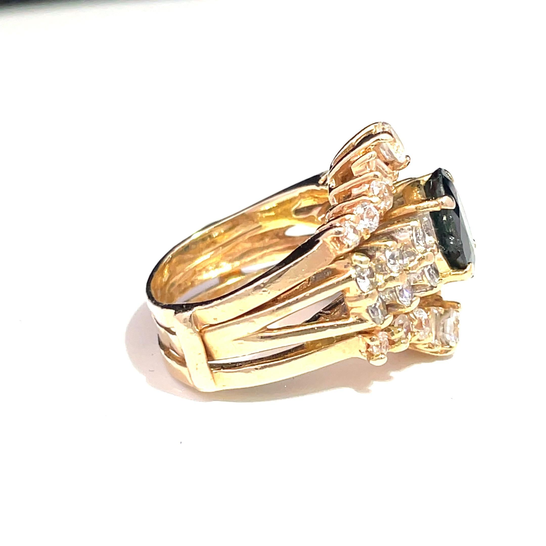 Oval Cut 14k Yellow Gold Diamond & Oval Sapphire Ring For Sale