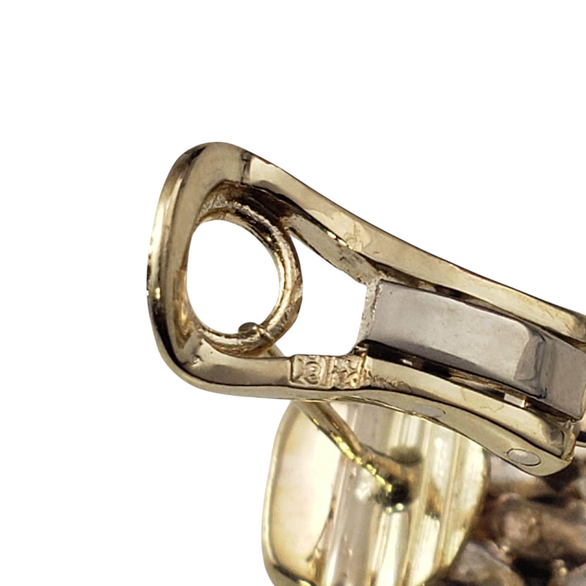 14K Yellow Gold Diamond Panther Link Half Hoop Earrings #21121 In Good Condition For Sale In Washington Depot, CT