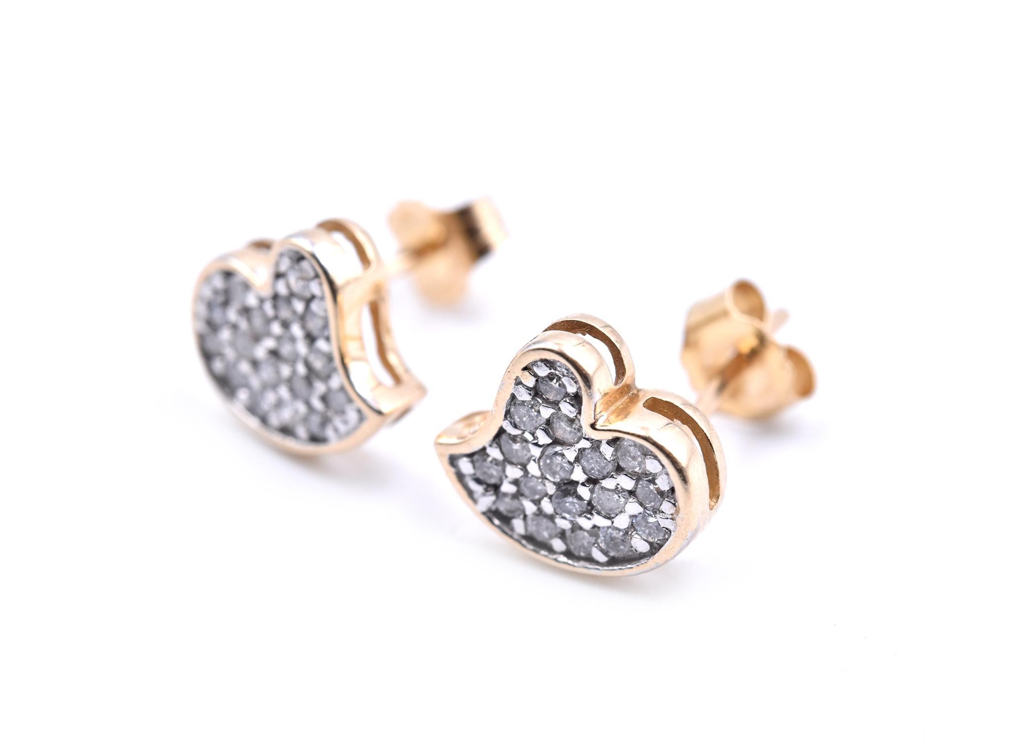 14 Karat Yellow Gold Diamond Pavé Heart Stud Earrings In Excellent Condition In Scottsdale, AZ