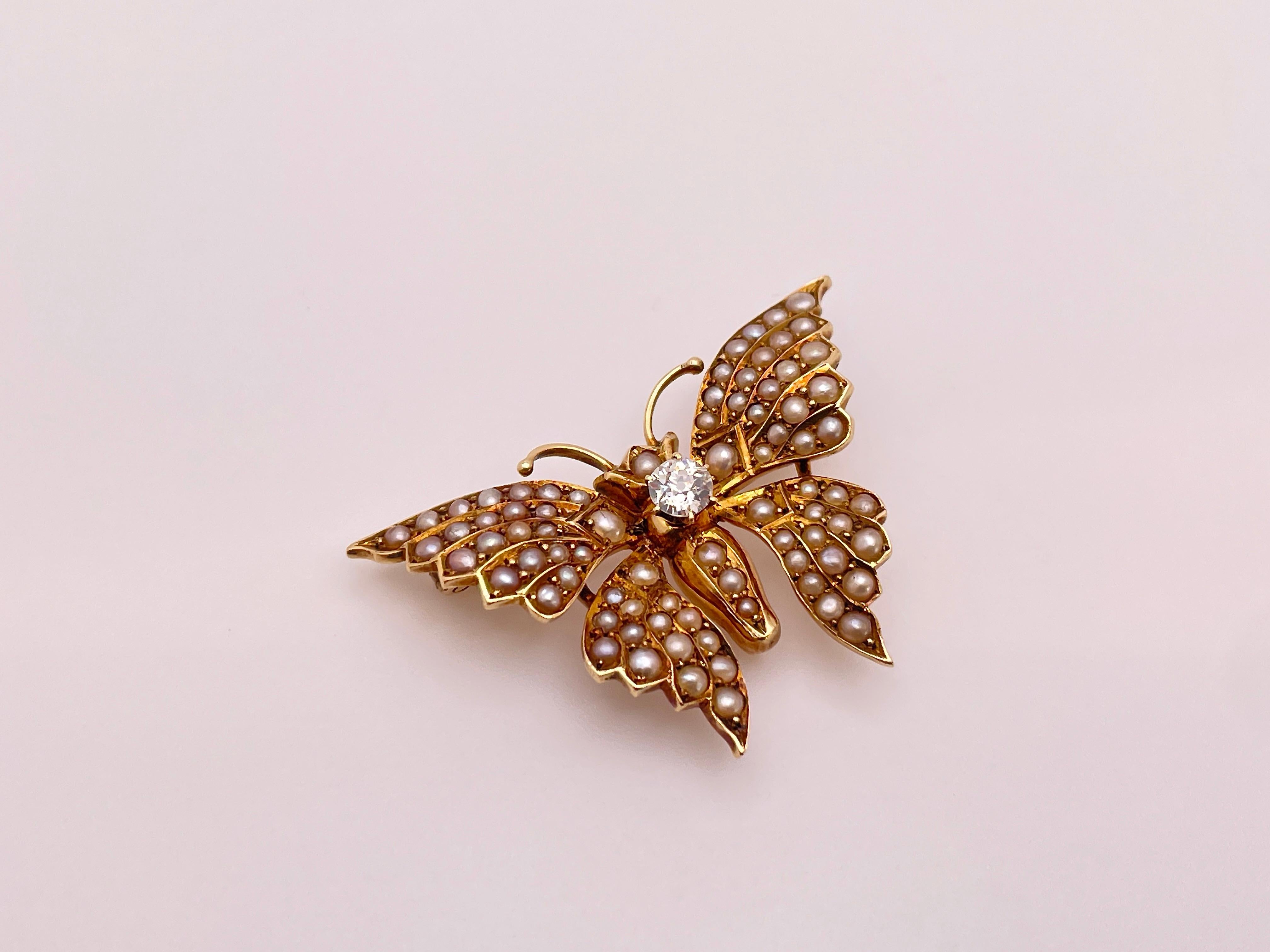 14K Yellow Gold Diamond Pearl Butterfly Brooch Pin Pendant For Sale 5