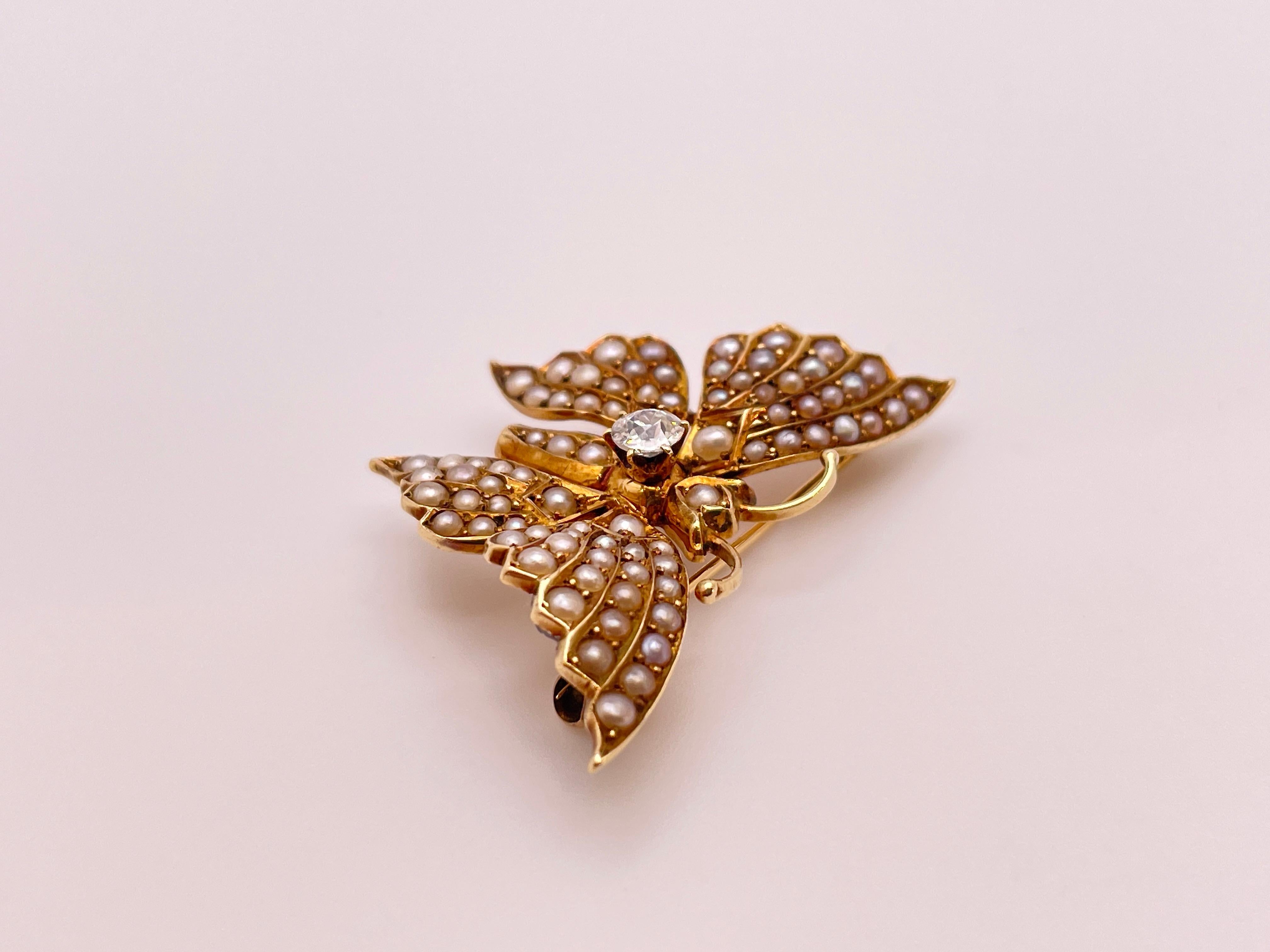 14K Yellow Gold Diamond Pearl Butterfly Brooch Pin Pendant For Sale 6