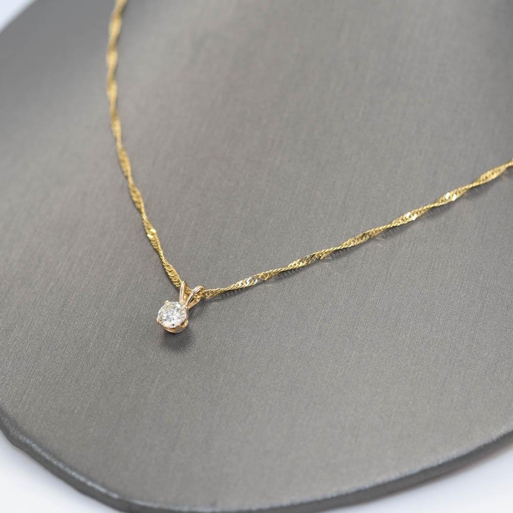 14K Yellow Gold Diamond Pend Necklace, .65ct 3g For Sale 1