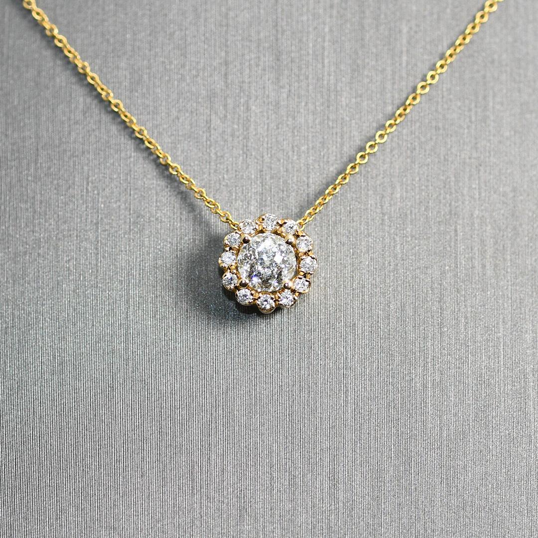 Collier pendentif en or jaune 14 carats avec diamants 0,99 carat en vente 3