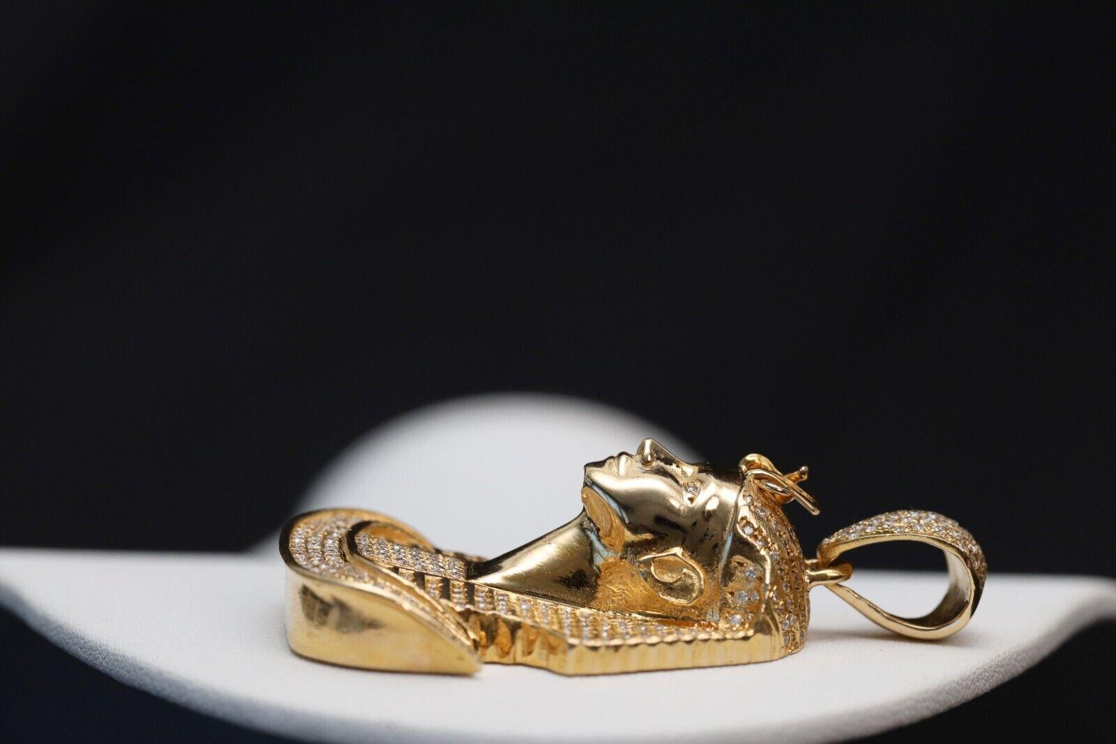 14k Gelbgold Diamant- Pharaonen-Anhänger, 63,5 g im Zustand „Gut“ in Providence, RI