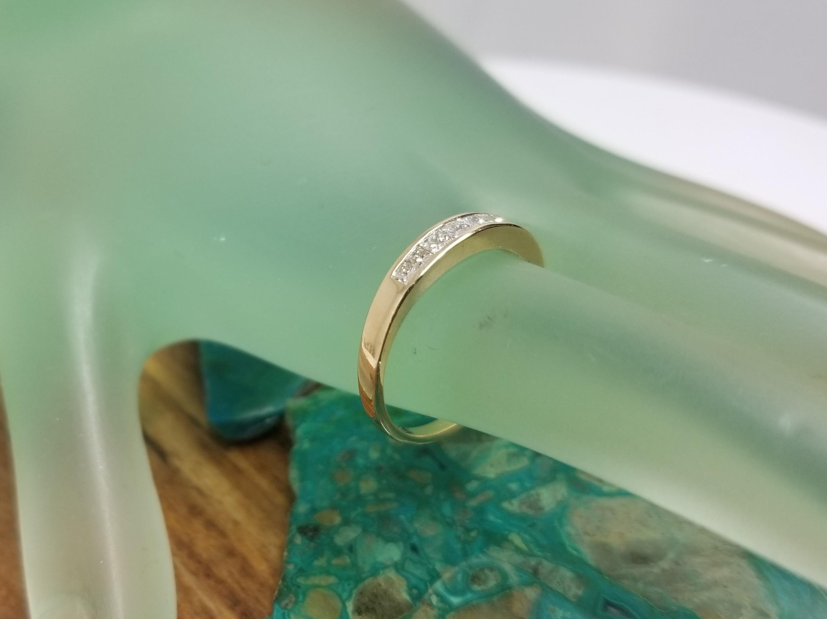 14 Karat Yellow Gold Diamond Princess Cut Wedding Ring For Sale 2