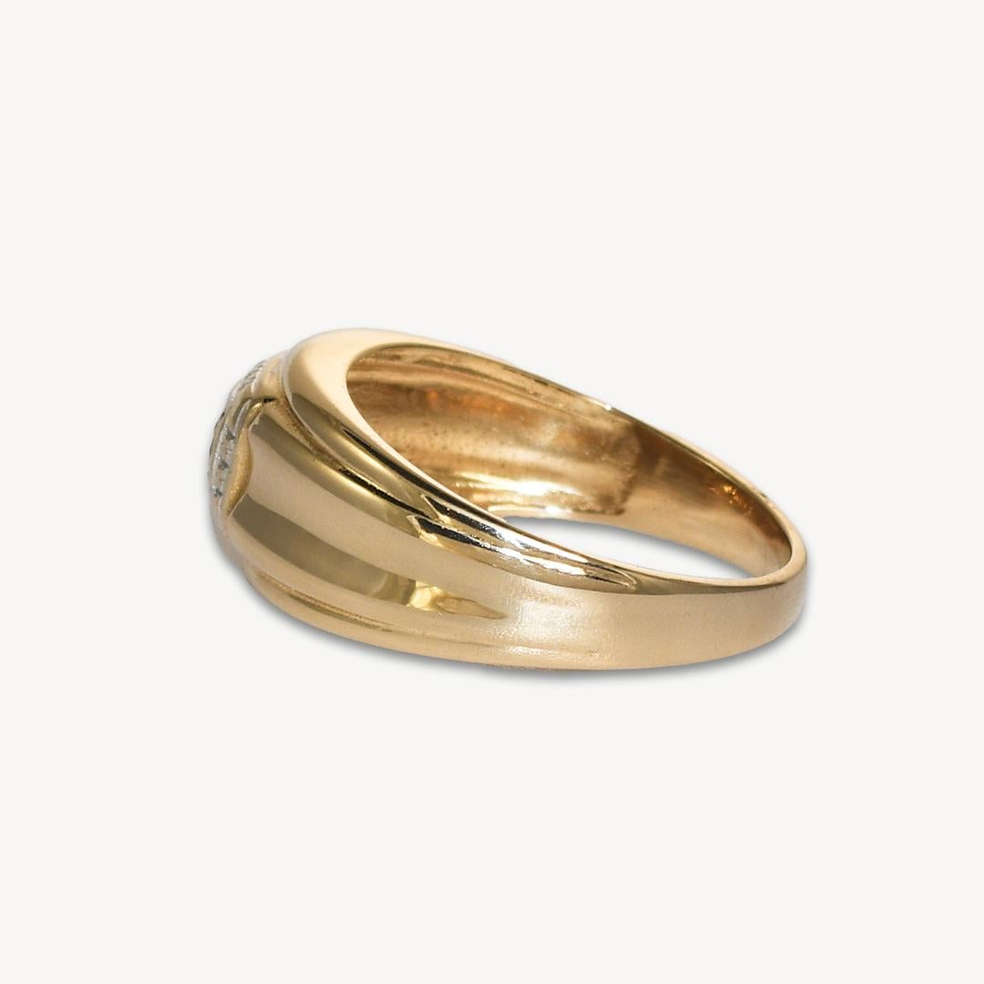 Women's or Men's 14K Yellow Gold Diamond Ring 0.20ct For Sale