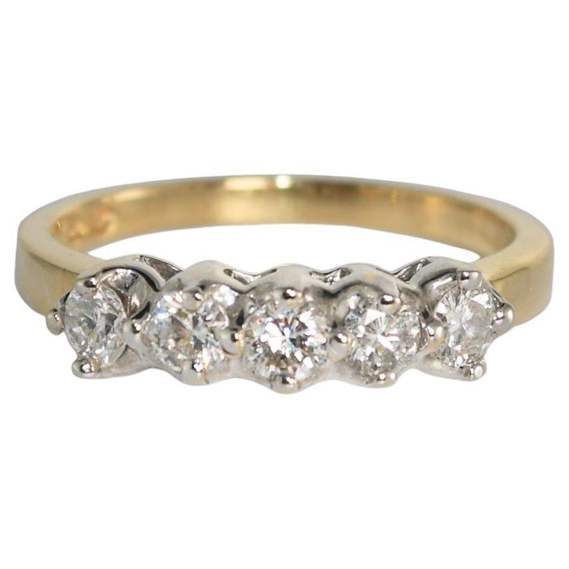 14K Yellow Gold Diamond Ring 2.4g For Sale