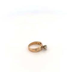 Contemporary 14k Yellow Gold Diamond Solitaire Ring, Late 20th Century