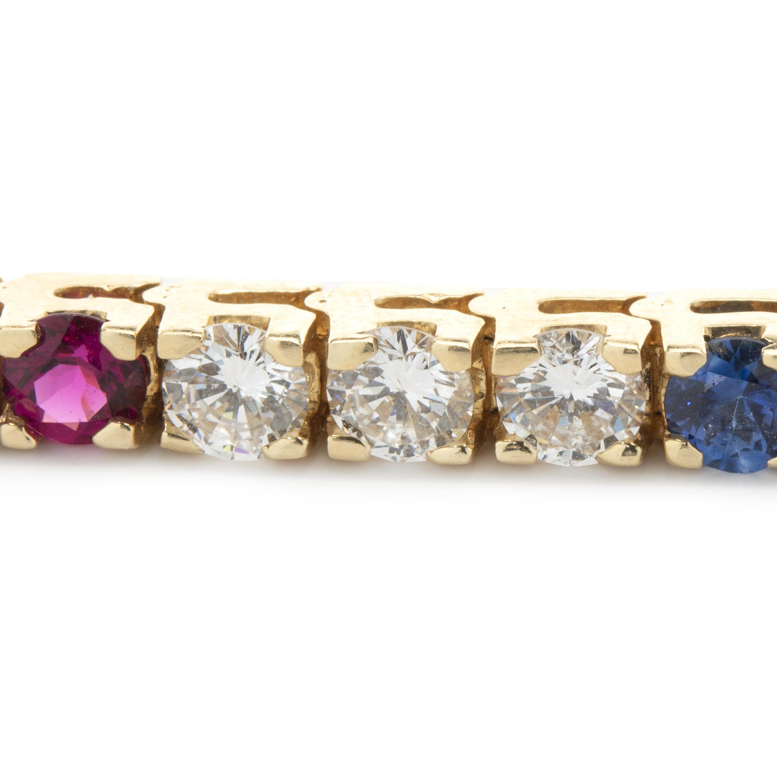 Tennisarmband aus 14 Karat Gelbgold mit Diamanten, Rubinen und Saphiren im Zustand „Hervorragend“ im Angebot in Scottsdale, AZ