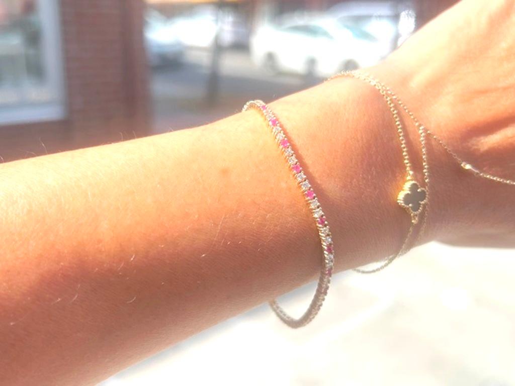 14K Gelbgold Diamant & Rubin Tennisarmband 2,36 Karat für Damen oder Herren im Angebot