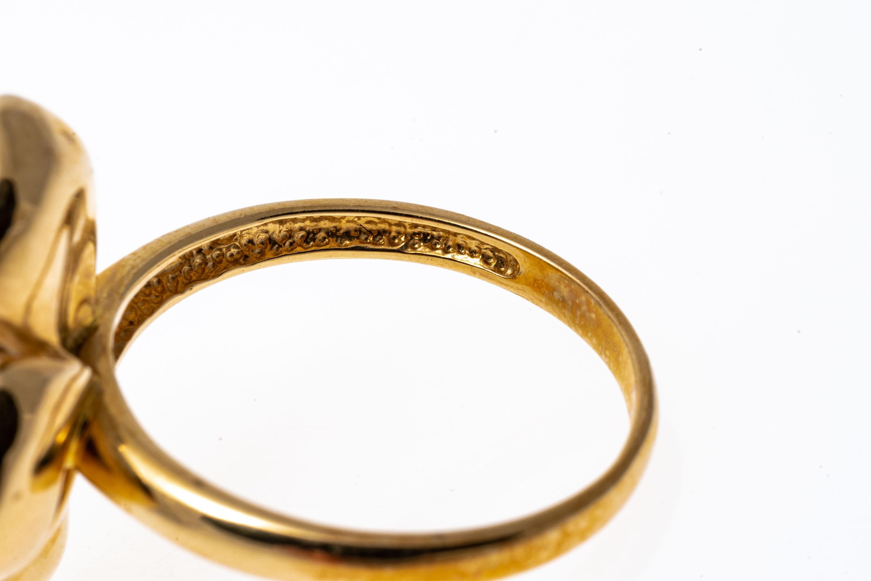 14k Yellow Gold Diamond Set Dogwood Motif Ring In Good Condition For Sale In Southport, CT