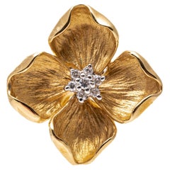 14 Karat Gelbgold Diamantbesetzter Ring mit Dogwood-Motiv