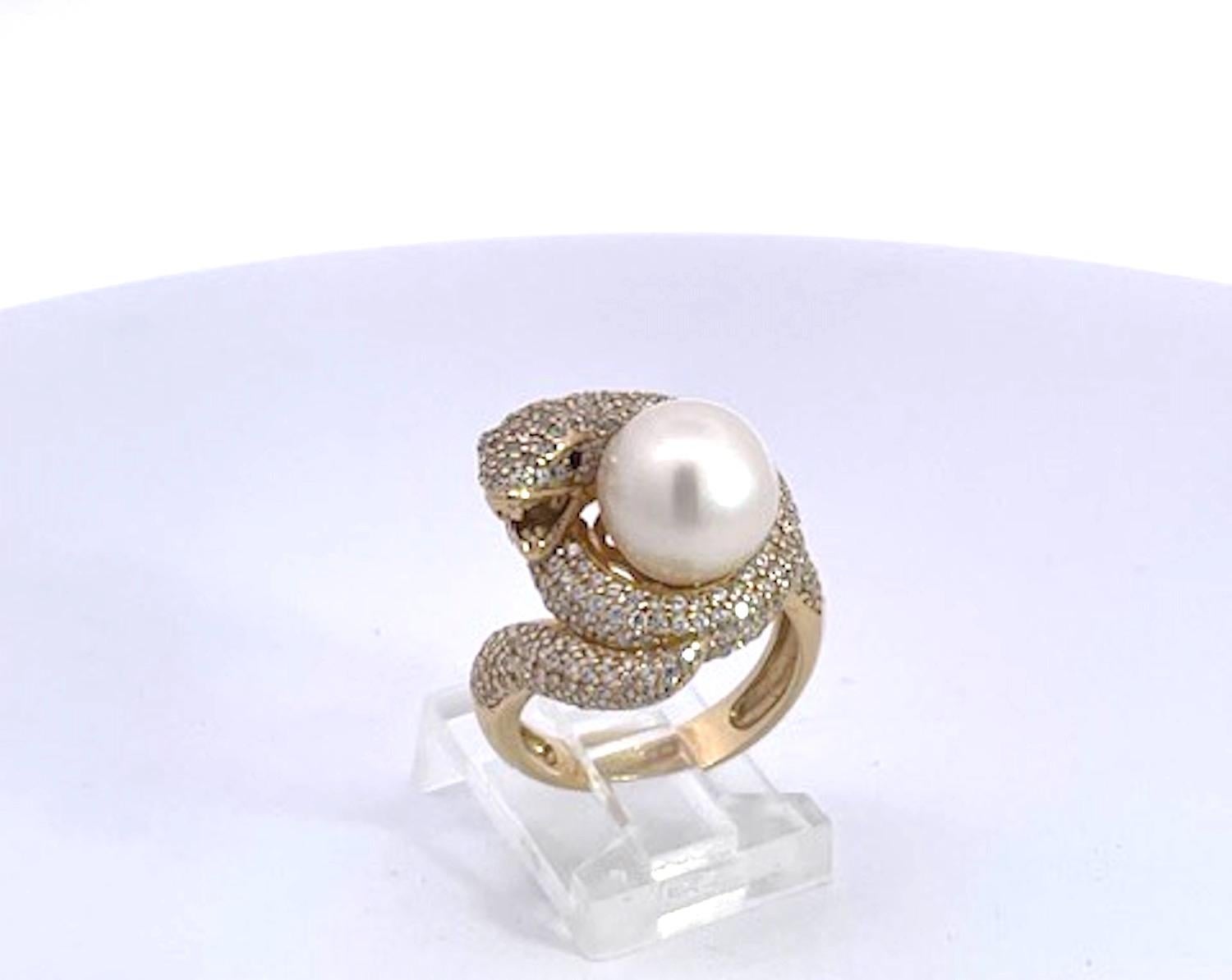 Bague serpent en or jaune 14K avec diamant et perle en vente 5