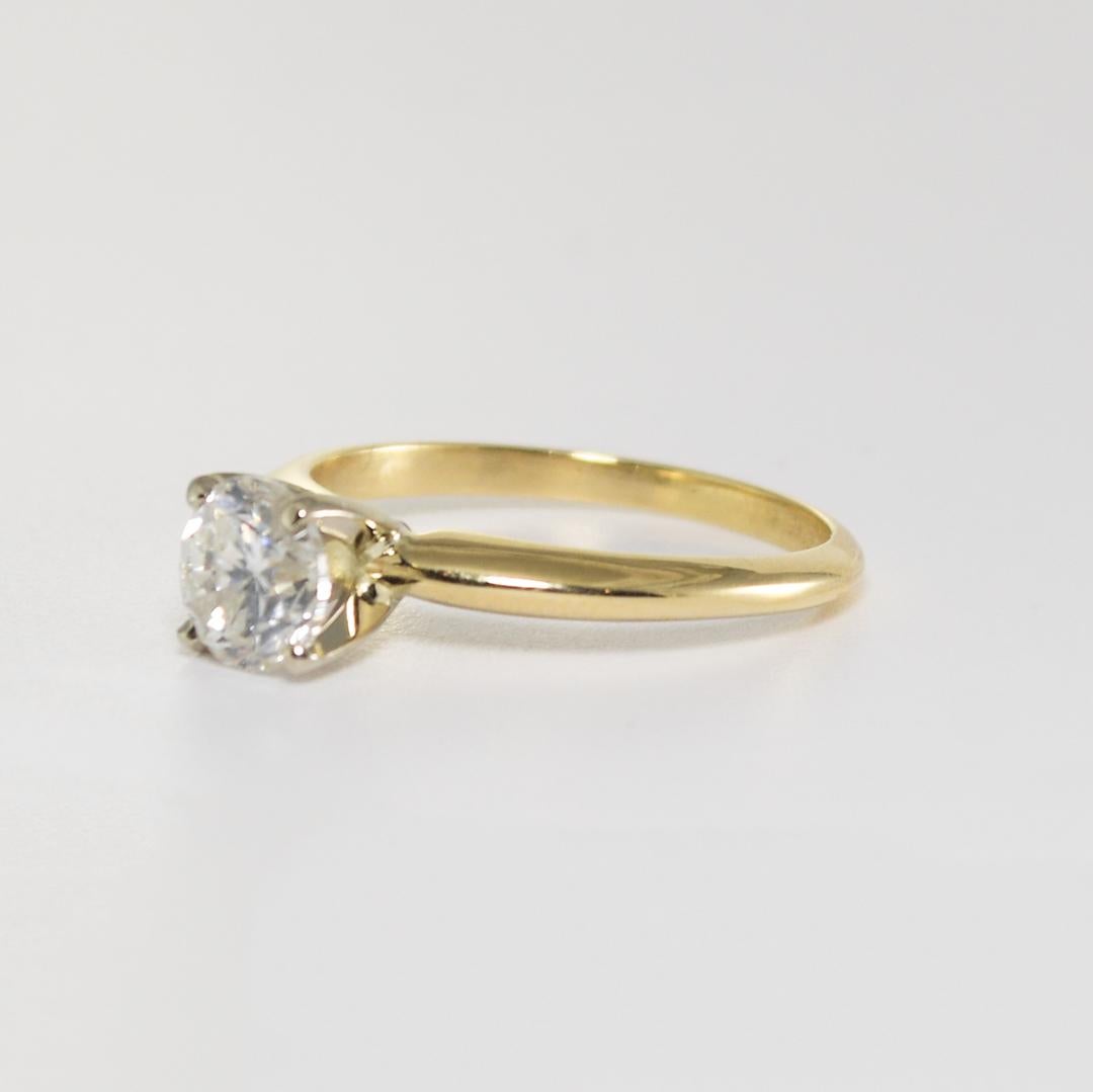 Bague de fiançailles solitaire en or jaune 14 carats avec diamants 1,20 carat Unisexe en vente
