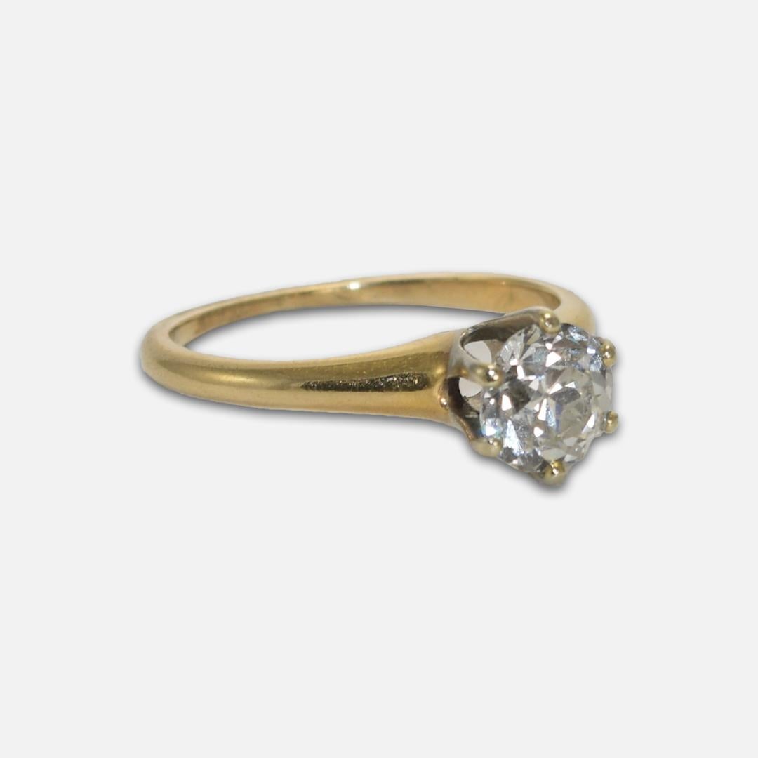 Anillo de 14k con diamante talla euro antiguo.
Prueba 14k y pesa 2,3 gramos.
El diamante es de color h-I, claridad vs1-vs2, 0,80 quilates.
Muy brillante y tiene muy buenas proporciones.
La talla del anillo es 4 1/4 y puede ajustarse hasta 6 1/2.
En
