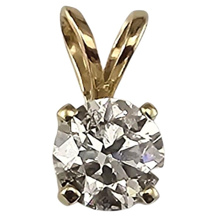 Pendentif solitaire en or jaune 14K avec diamant #23884 en vente
