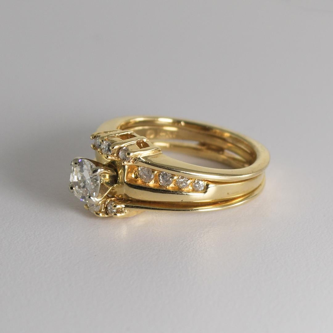 Bague solitaire en or jaune 14 carats avec diamants 0,60 carat en vente 1