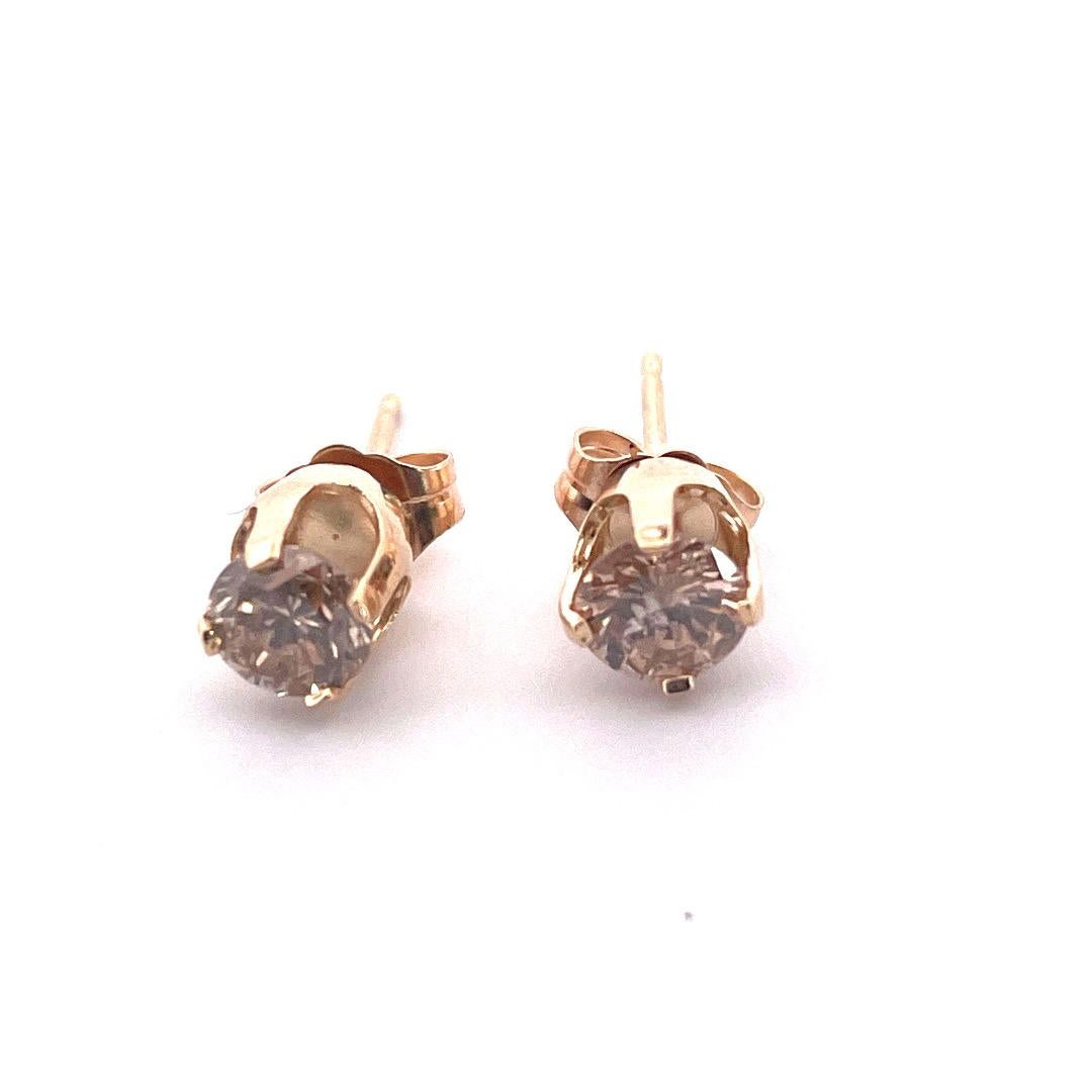 Women's or Men's 14k Yellow Gold Diamond Stud Earring For Sale