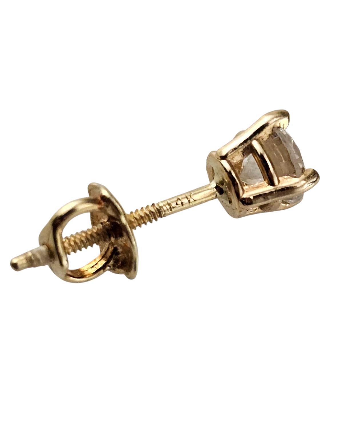 Orecchini con diamante in oro giallo 14K #23489 In condizioni buone in vendita a Washington Depot, CT