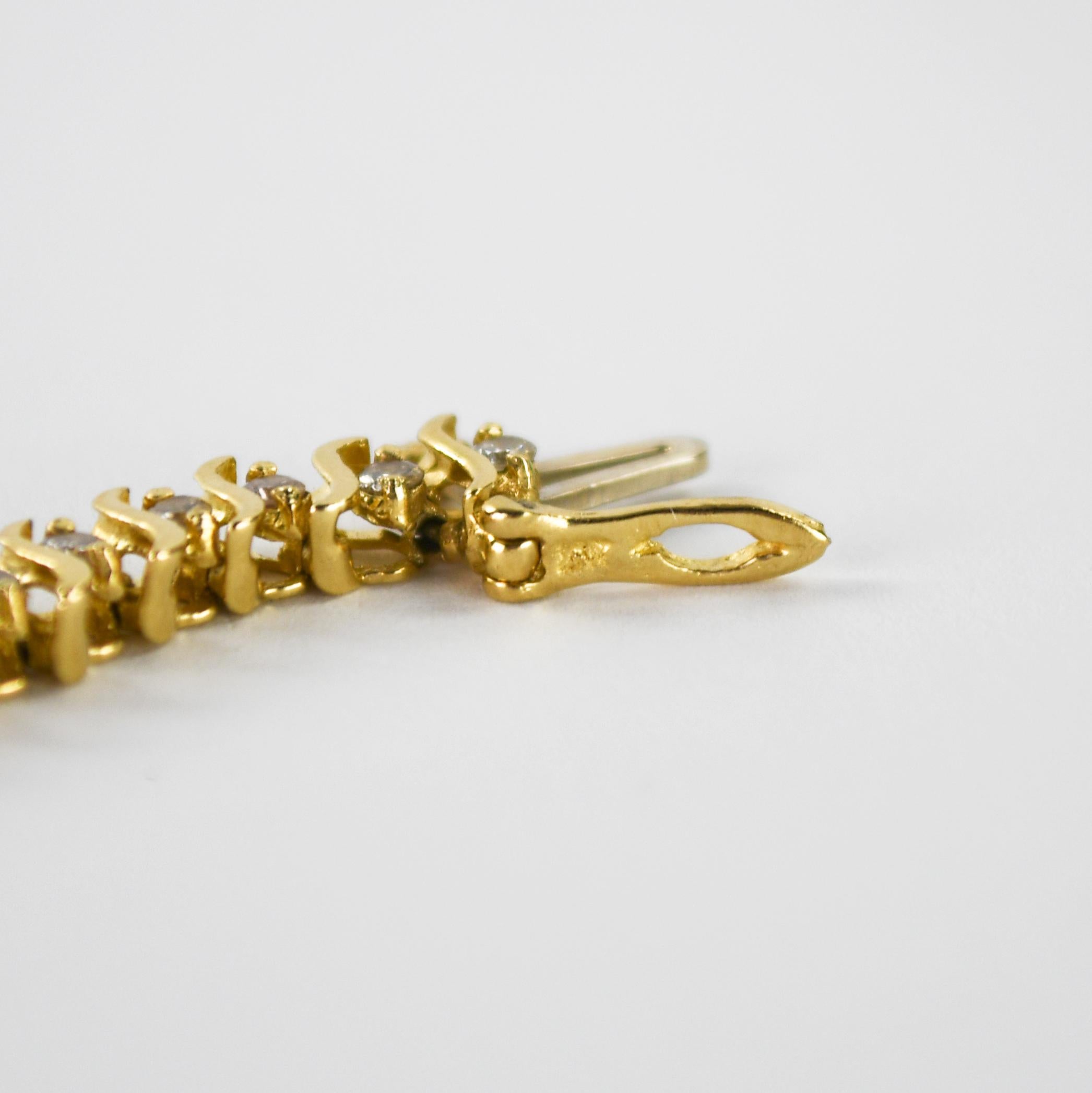 Femenino o masculino Pulsera de tenis de oro amarillo de 14 quilates con diamantes 1,50 ct en venta