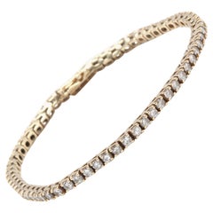 14 Karat Yellow Gold Diamond Tennis Bracelet