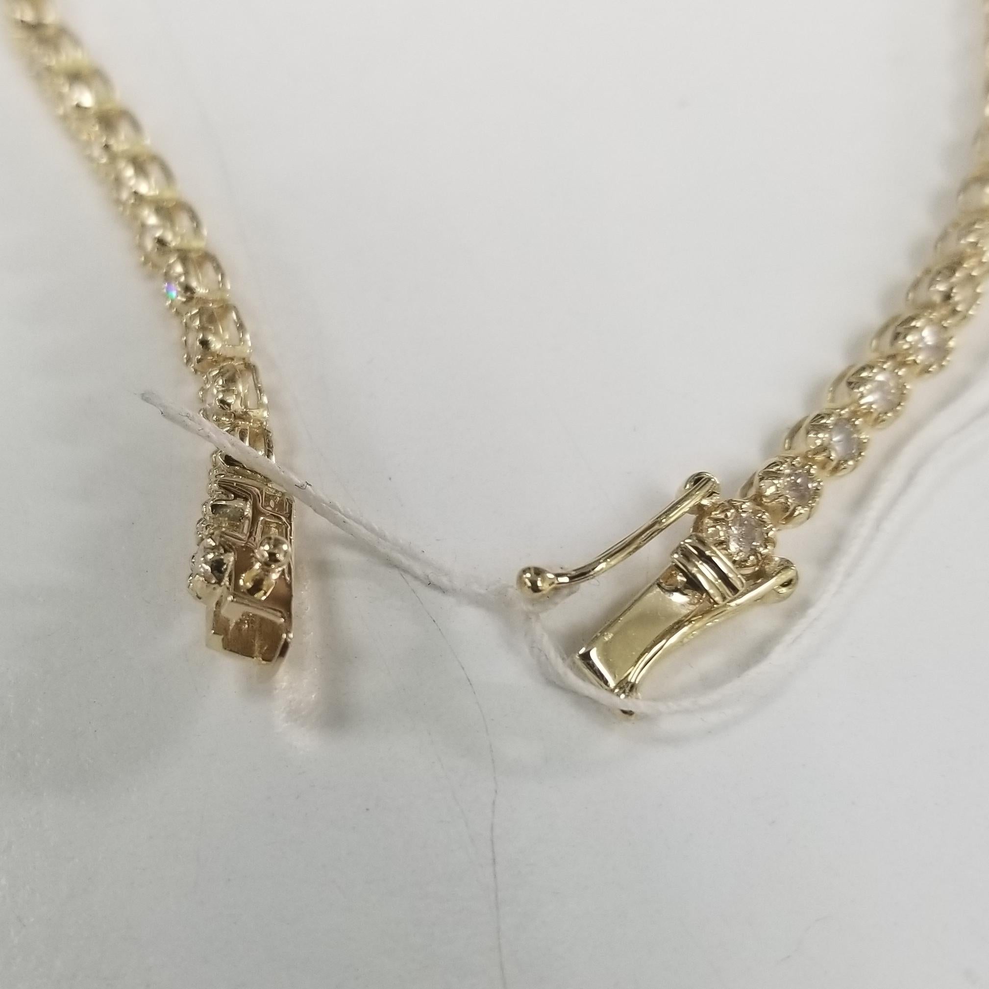 14k Yellow Gold Diamond Tennis Bracelet Set in an Bead Setting 3.02 Carats In New Condition For Sale In Los Angeles, CA