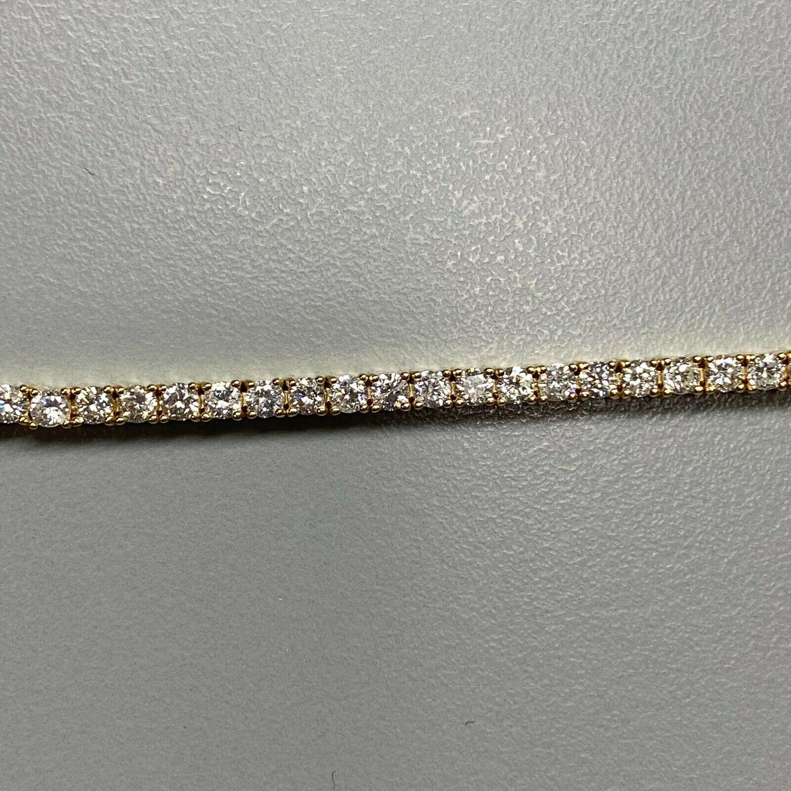 Women's or Men's 14k Yellow Gold Diamond Tennis Bracelet Weighing 3.25 CTW For Sale