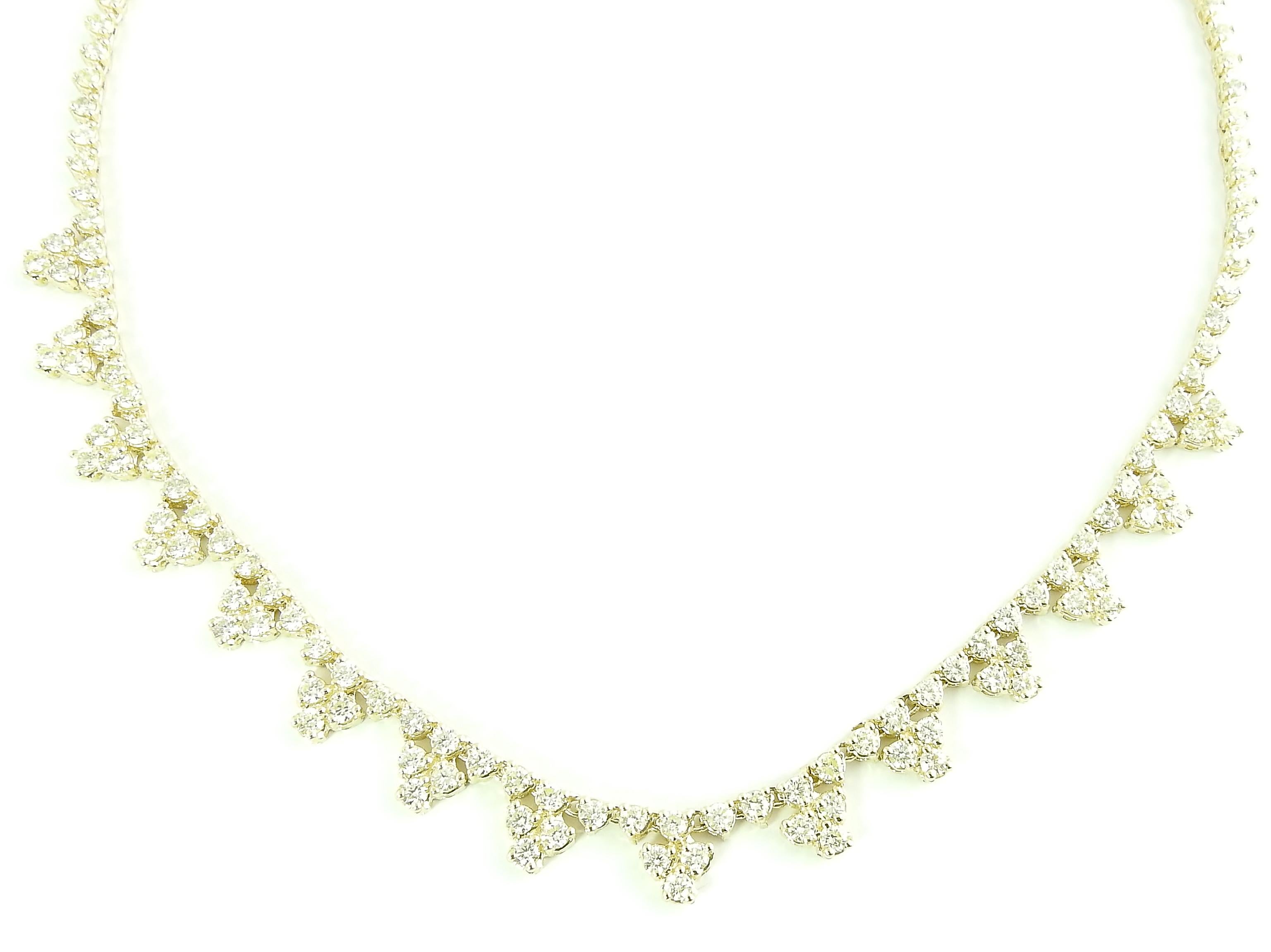 Vintage 14K Yellow Gold Diamond Necklace

This gorgeous diamond filled gold necklace is perfect for stepping out!

Necklace is set with 158 round brilliant diamonds.

Diamonds total approx. 12.64 cts

Diamonds are of SI1 - I1 clarity and J-L
