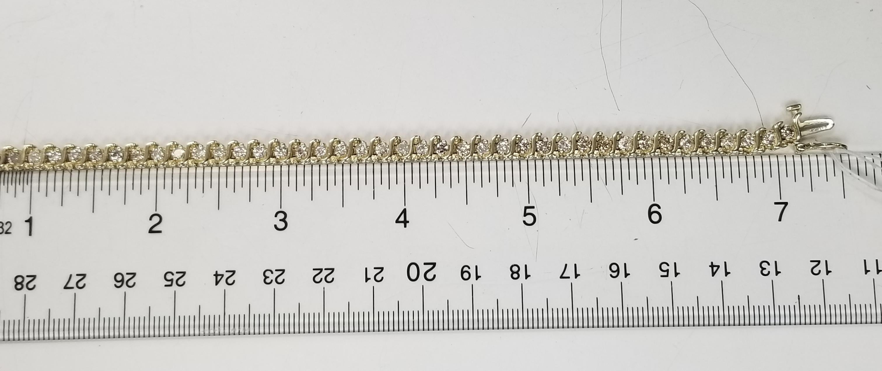 Taille ronde Bracelet tennis en or jaune 14 carats avec diamants en forme de S de 3,10 carats en vente
