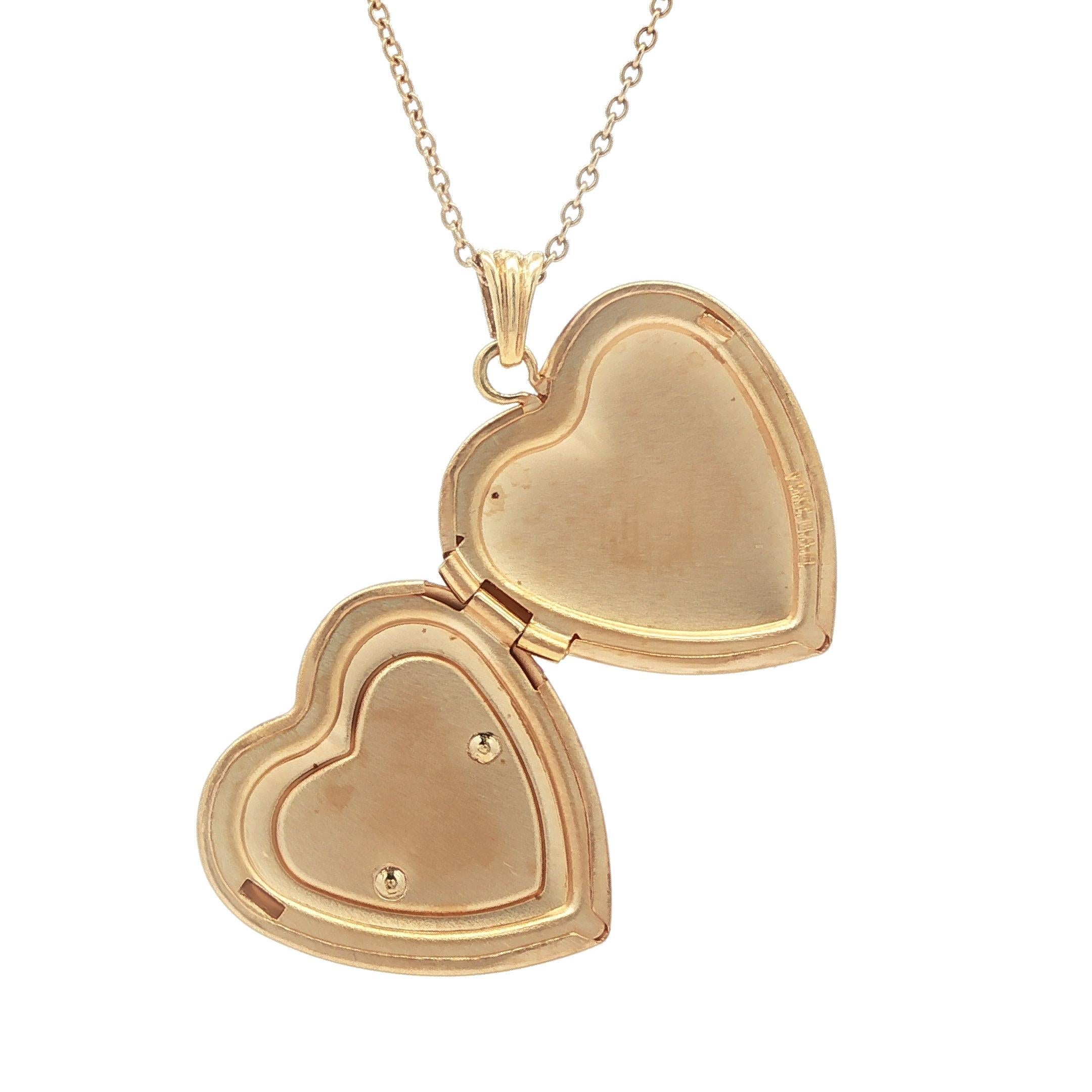 Pendentif en or jaune 14k avec pendentif en forme de coeur et diamants sur chaîne à maillons en câble de 18 pouces en vente 2