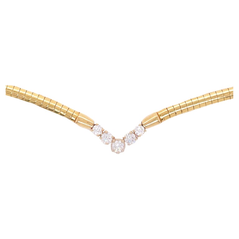 14K Yellow Gold Diamond 'V' Necklace For Sale at 1stDibs