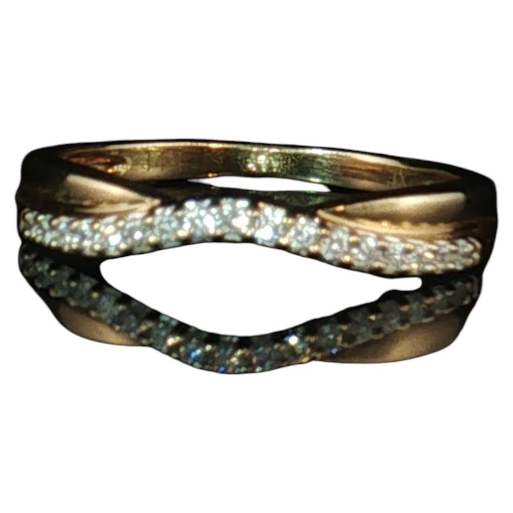 14K Yellow Gold Diamond "V" Ring Chevron Stacking Band Size 5