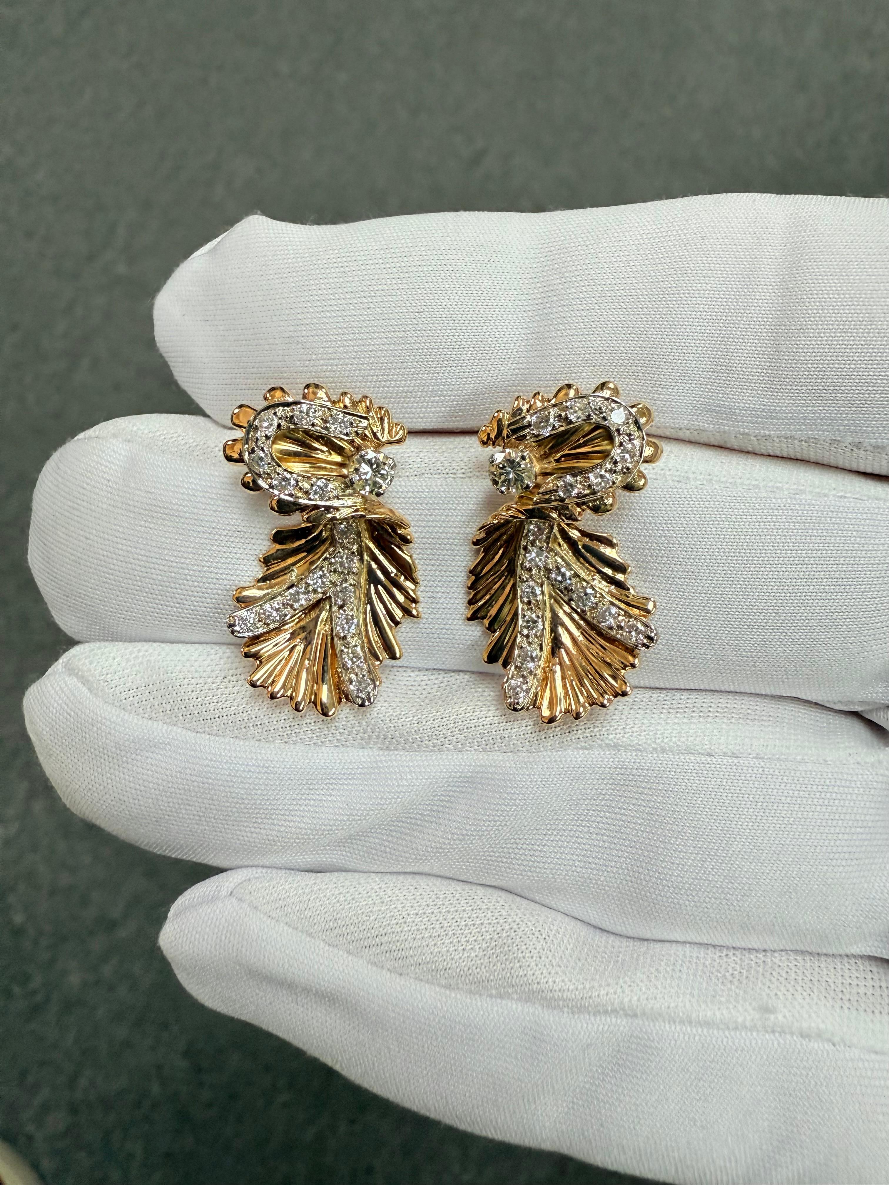 14k Yellow Gold Diamond Vintage Organic Style Drop Earring Circa 1960s For Sale 3