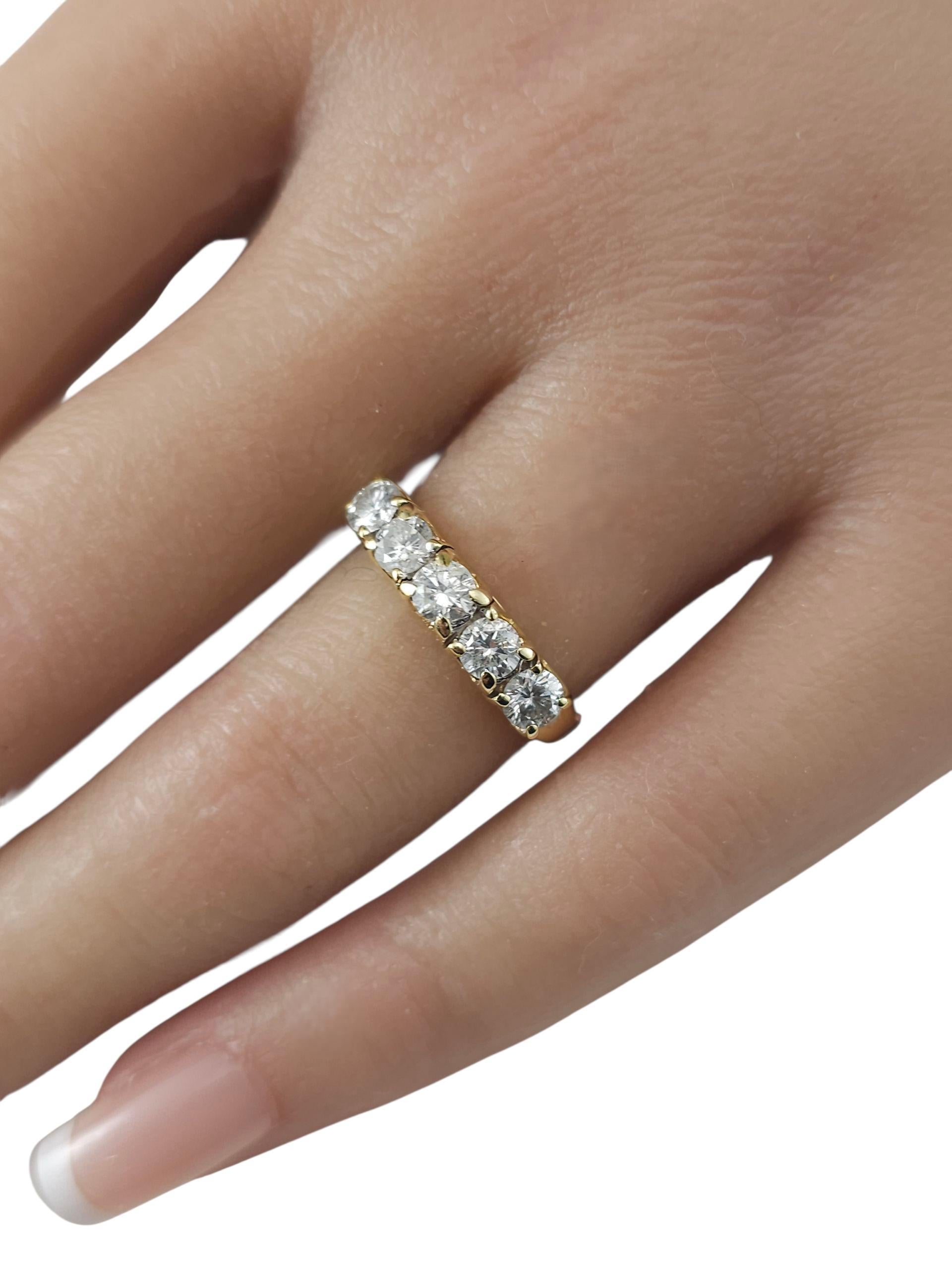 Anneau d'anniversaire en or jaune 14K avec diamant Taille 5.75 #23793 Bon état - En vente à Washington Depot, CT