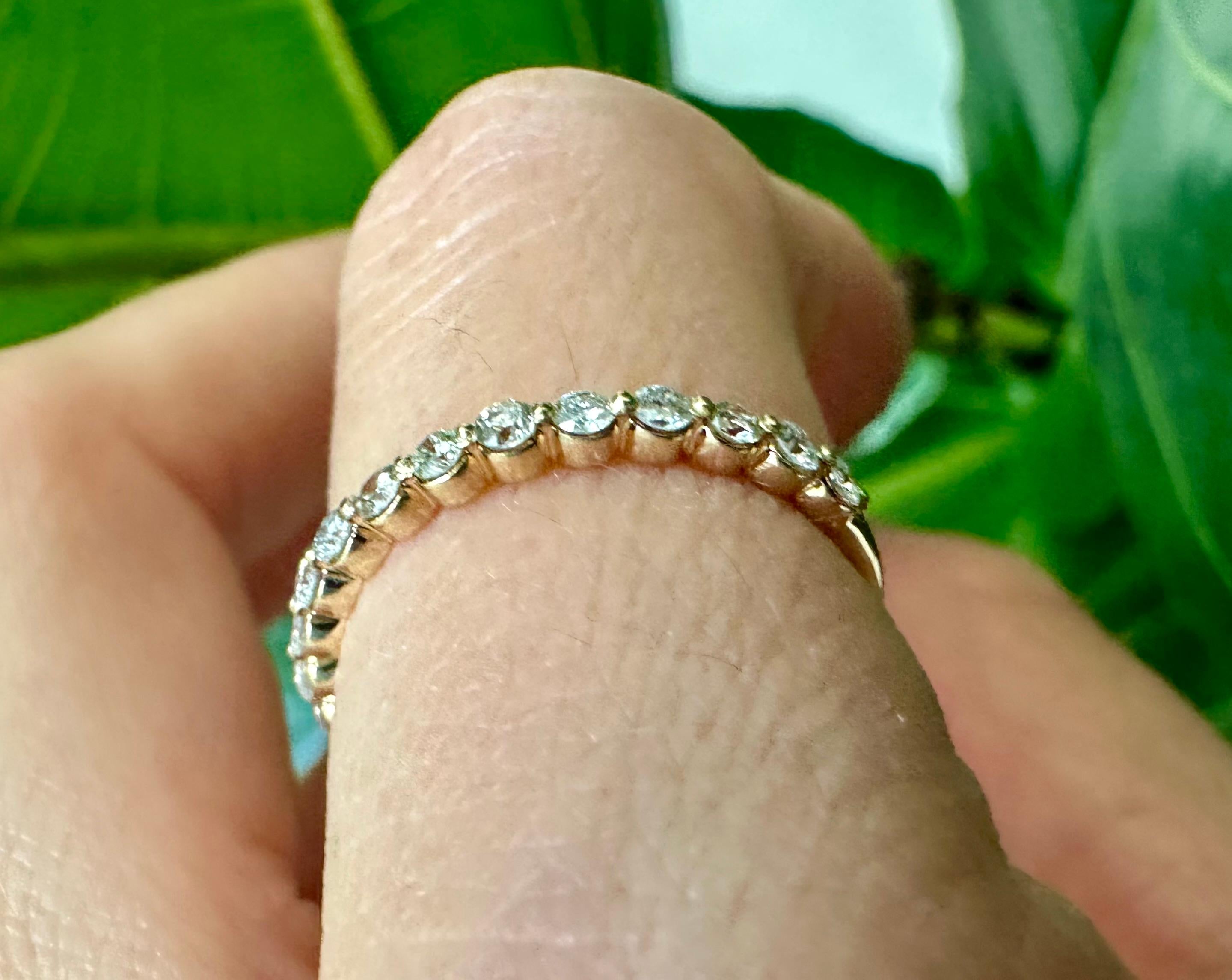 14k Yellow Gold Diamond Wedding Band 0.55 Carat Total In New Condition For Sale In Houston, TX