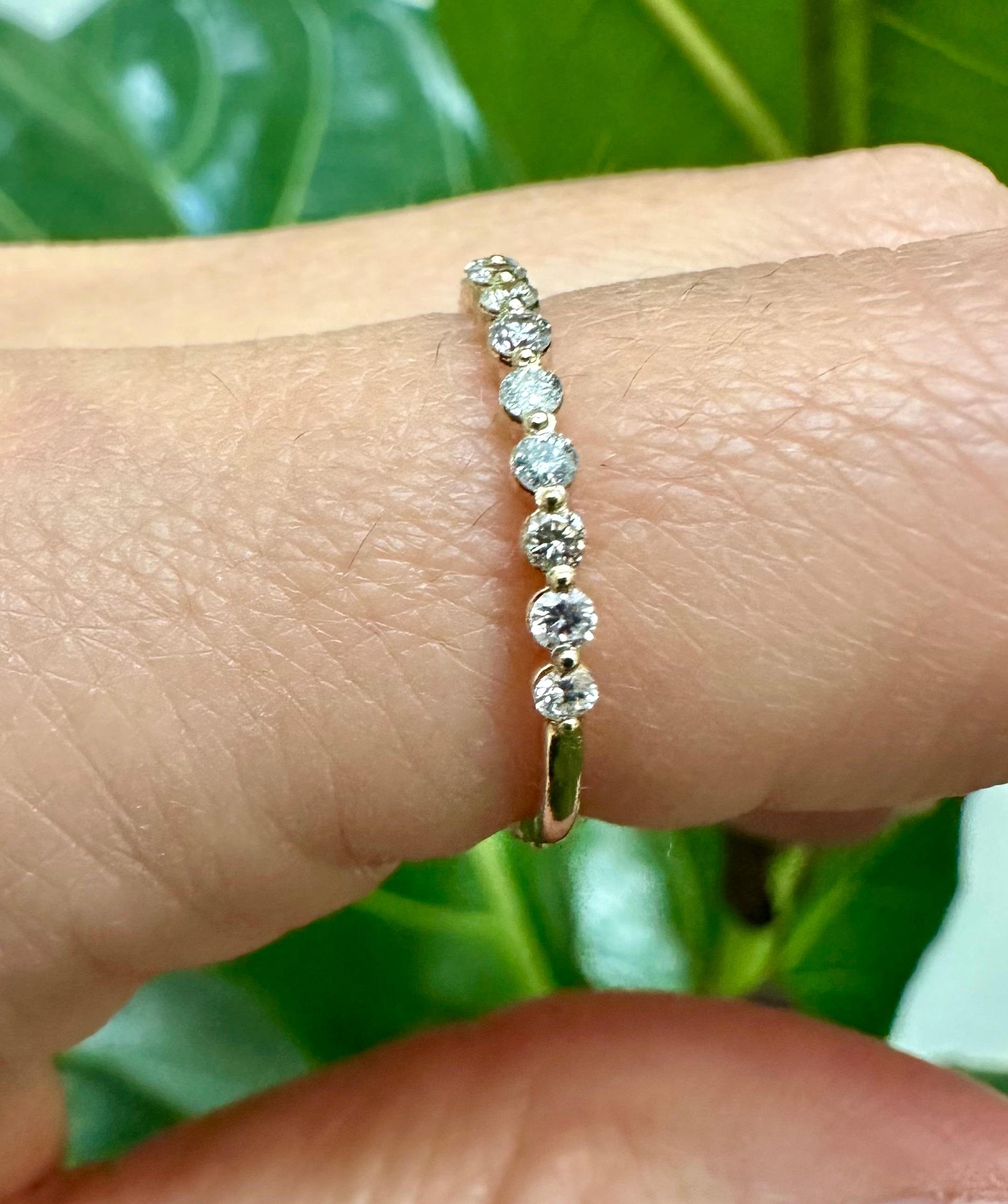 Women's 14k Yellow Gold Diamond Wedding Band 0.55 Carat Total For Sale