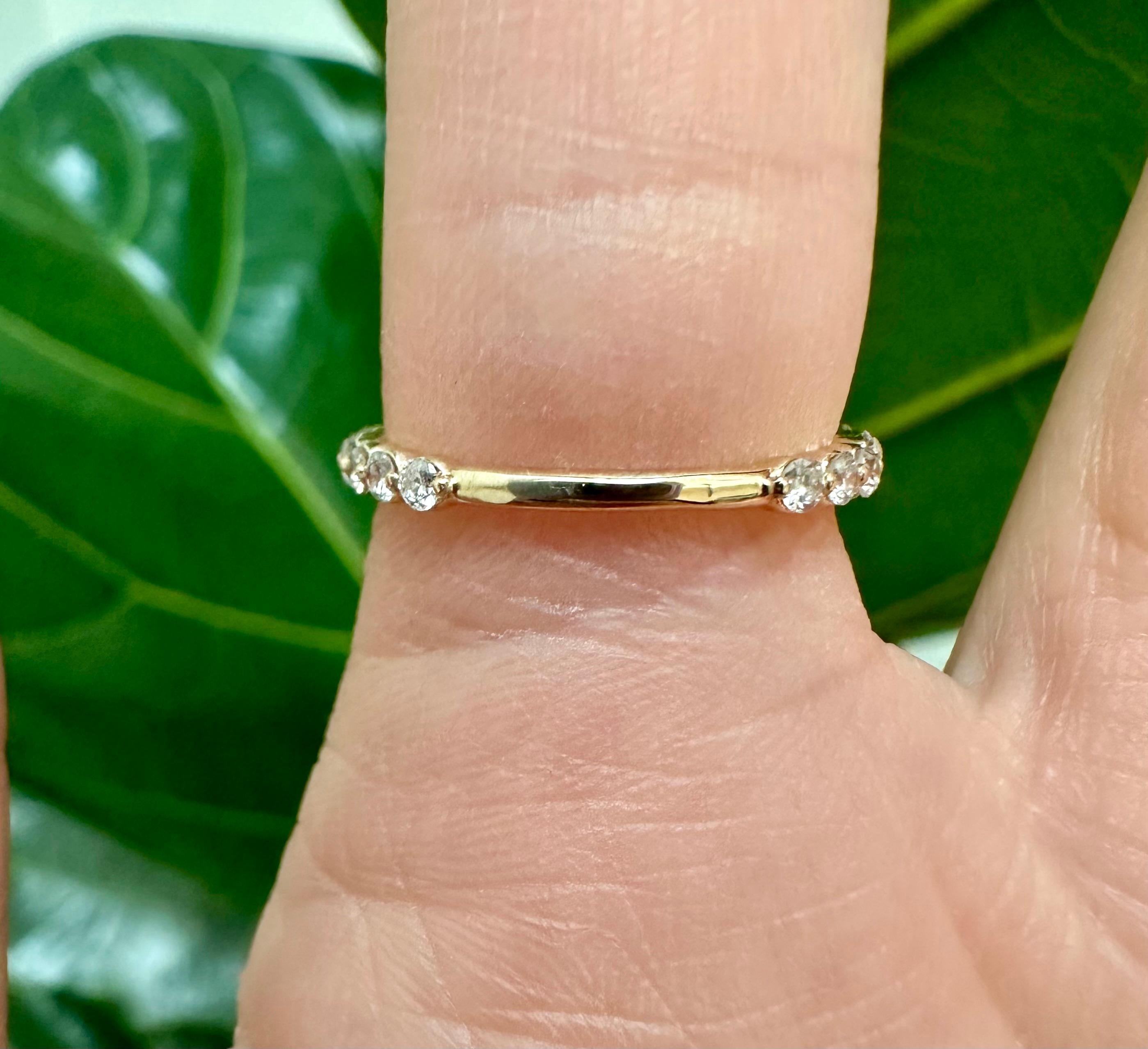 14k Yellow Gold Diamond Wedding Band 0.55 Carat Total For Sale 1