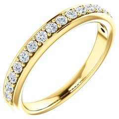 14k Yellow Gold Diamond Wedding Band