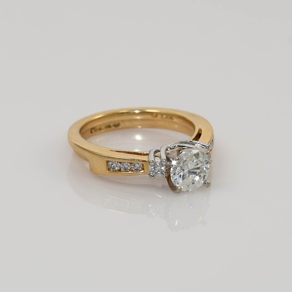 Brilliant Cut 14K Yellow Gold Diamond Wedding Ring Set, 1.03ct center Diamond, G-H, i2 For Sale