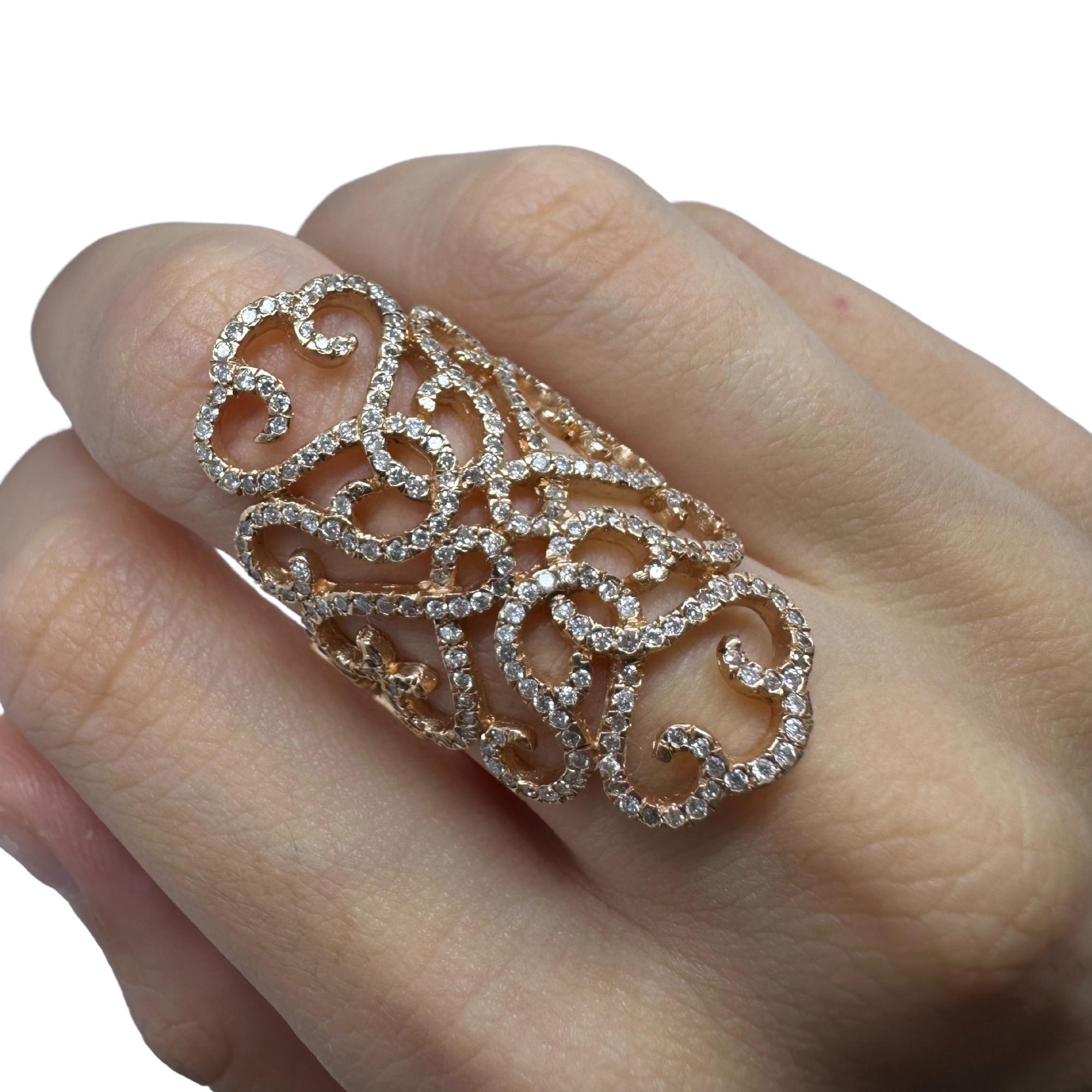 Anillo de oro amarillo de 14 quilates con banda ancha de diamantes en venta 2