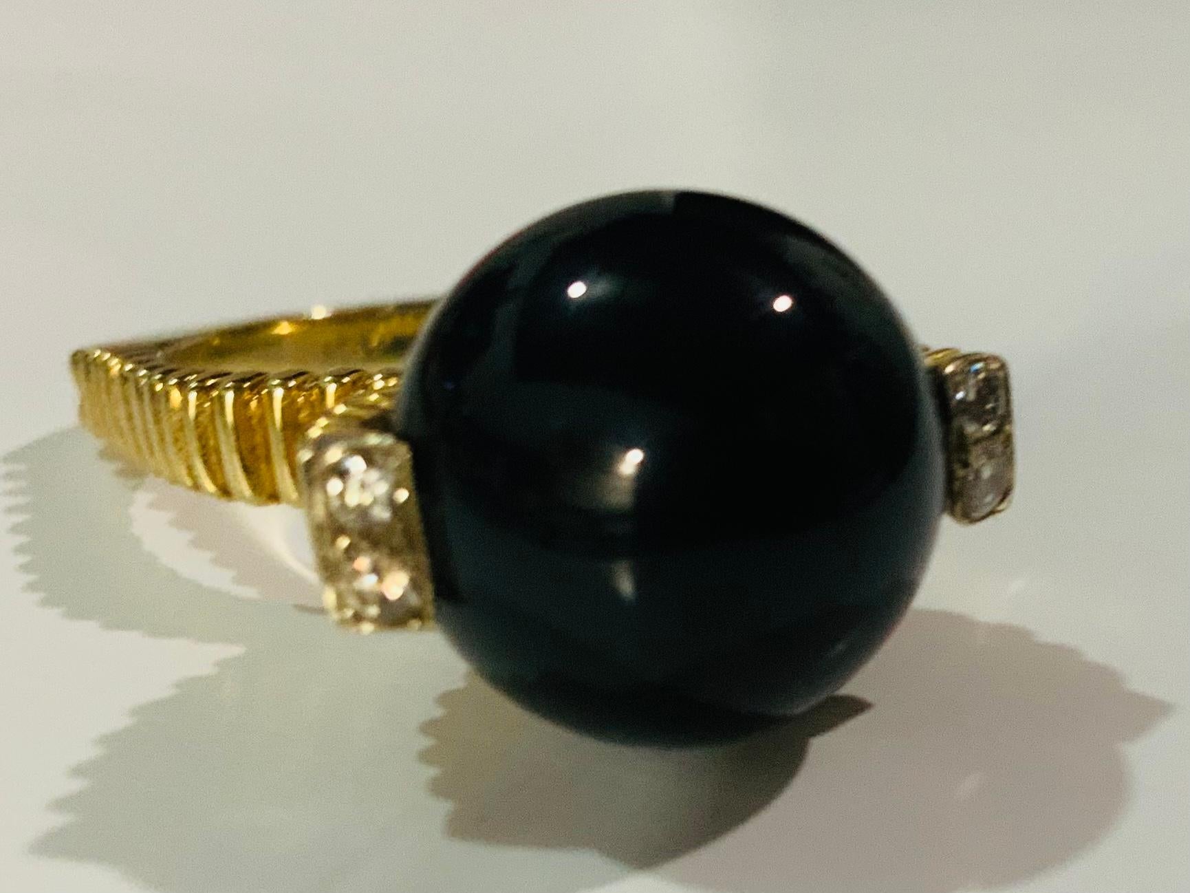 14K Yellow Gold Diamonds And Black Stone Ring For Sale 5